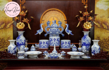 Bộ kỷ ngai Kim Tiền